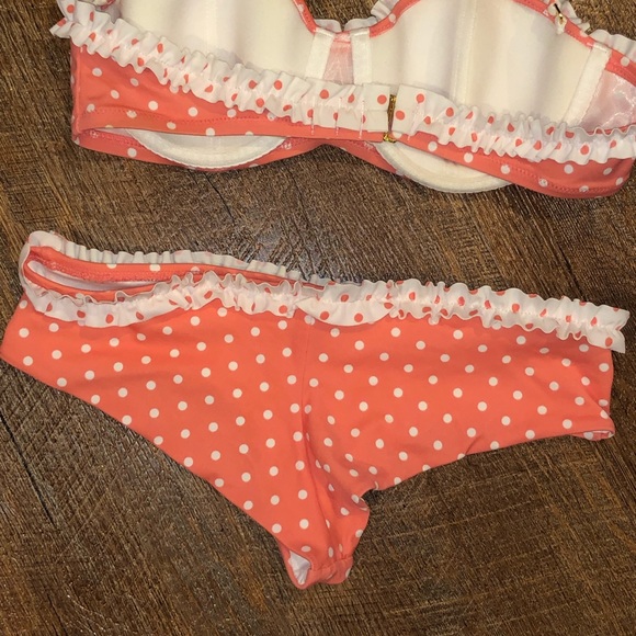 Costume Intero Victoria's Secret, Taglia M, Push-up Imbottito, Rosso, Con Logo